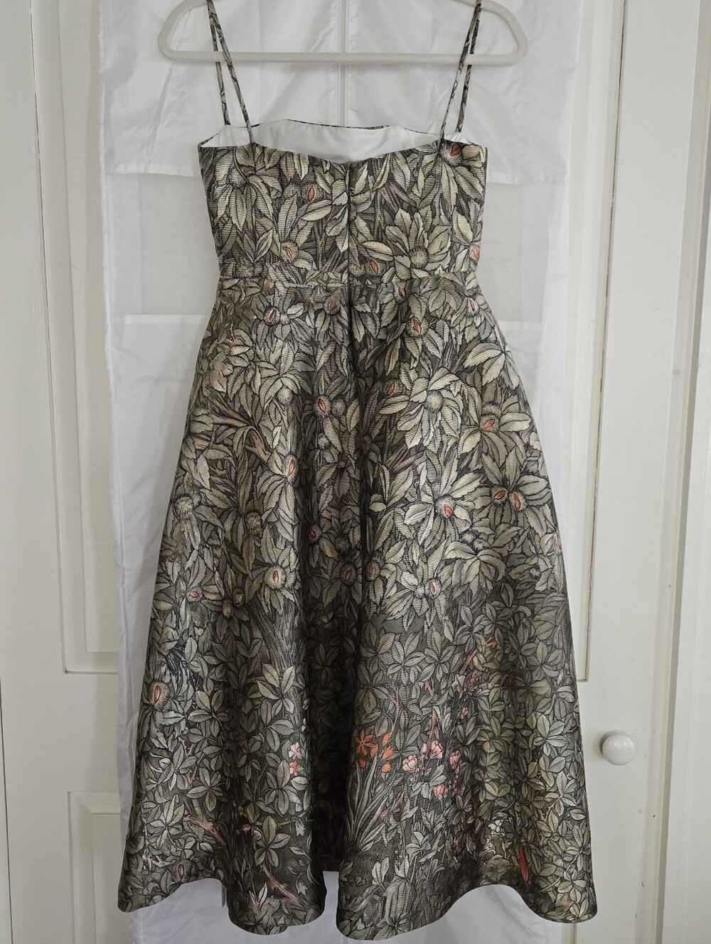 MISS ROSIER Claudia Green Jungle Print A-Line Dress - Picture 4 of 10